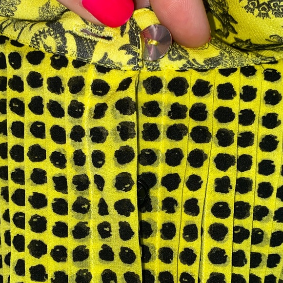Versace Neon Yellow and Black Patterned Blouse - Picture 3 of 16